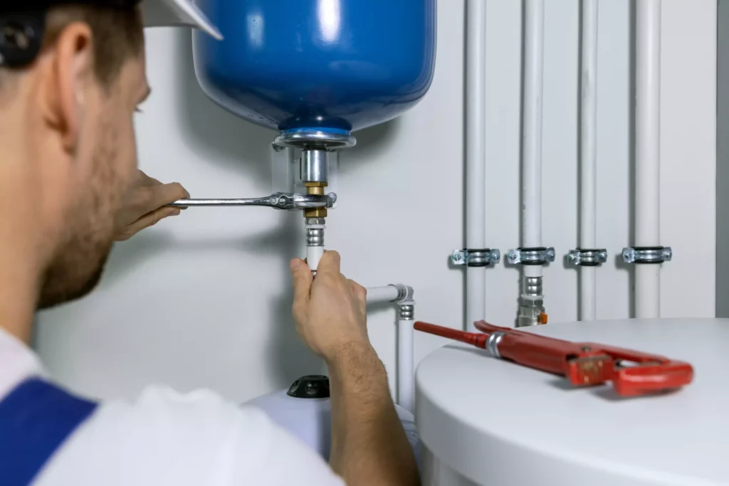 Hot water tank installation Vancouver by licensed plumber